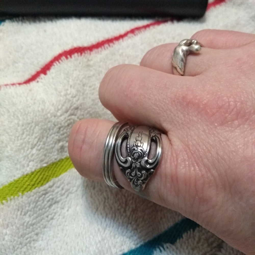 Handmade spoon ring - Picture 3 of 4
